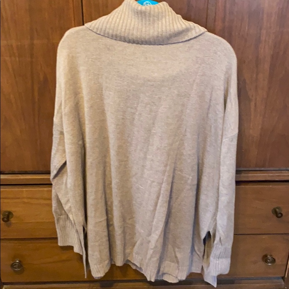 Sweater - Picture 2 of 3